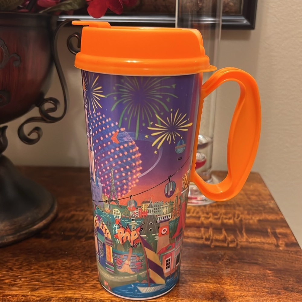 Walt Disney World Plastic Tumbler
